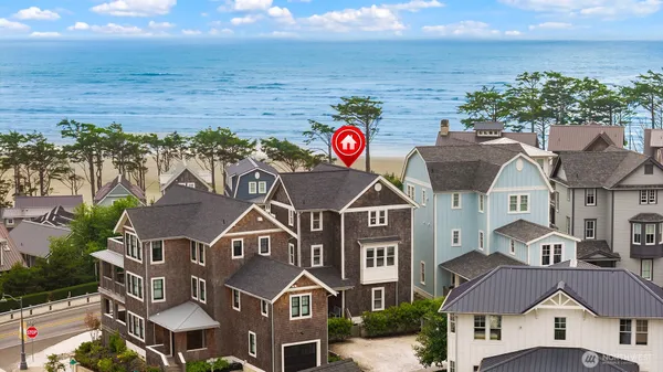 $2,195,000 | 14 Ocean Tide Lane, Pacific Beach, WA 98571