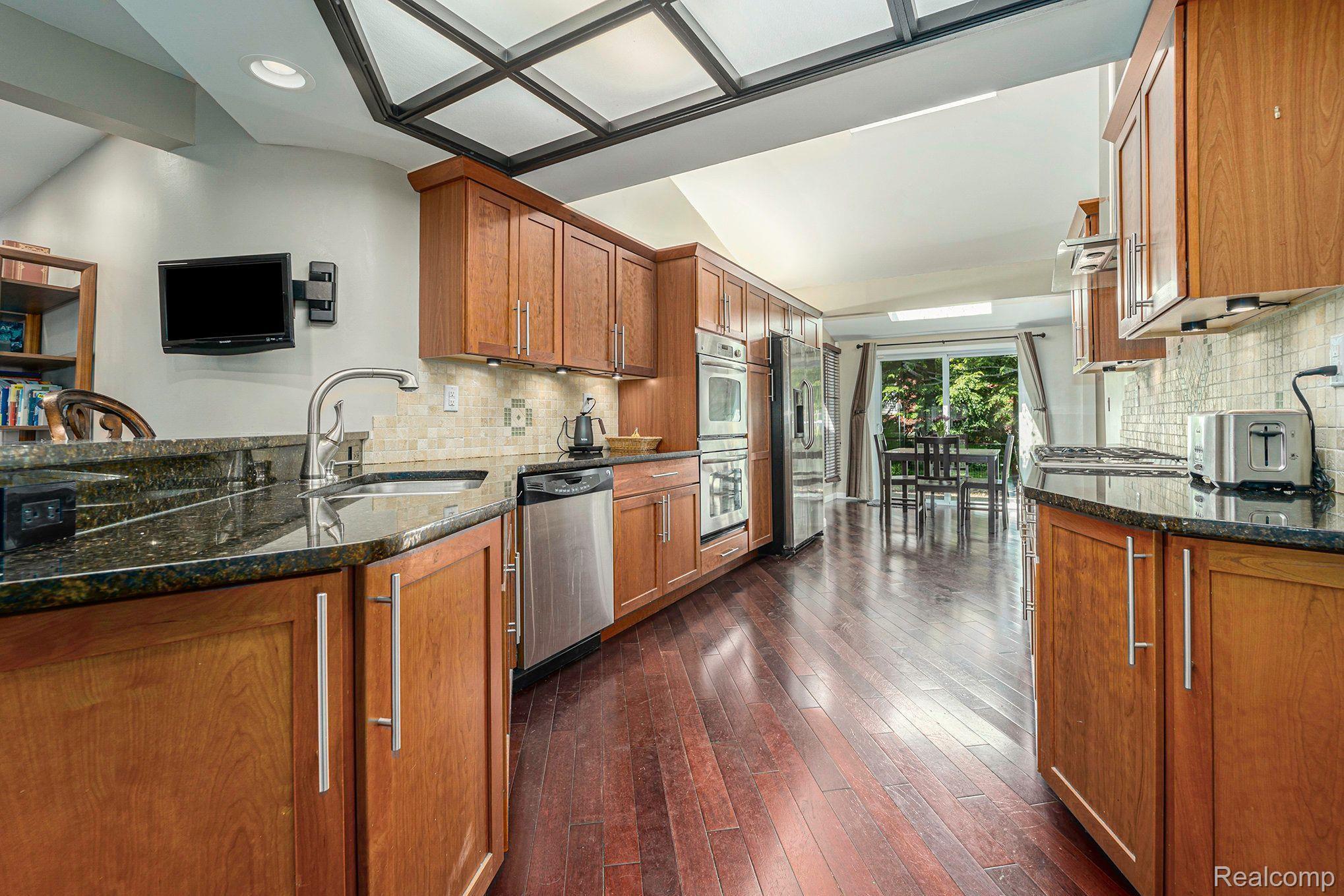 18201 Beverly Road Franklin, MI 48025 - Photo 14 of 46 Gallery Image 14