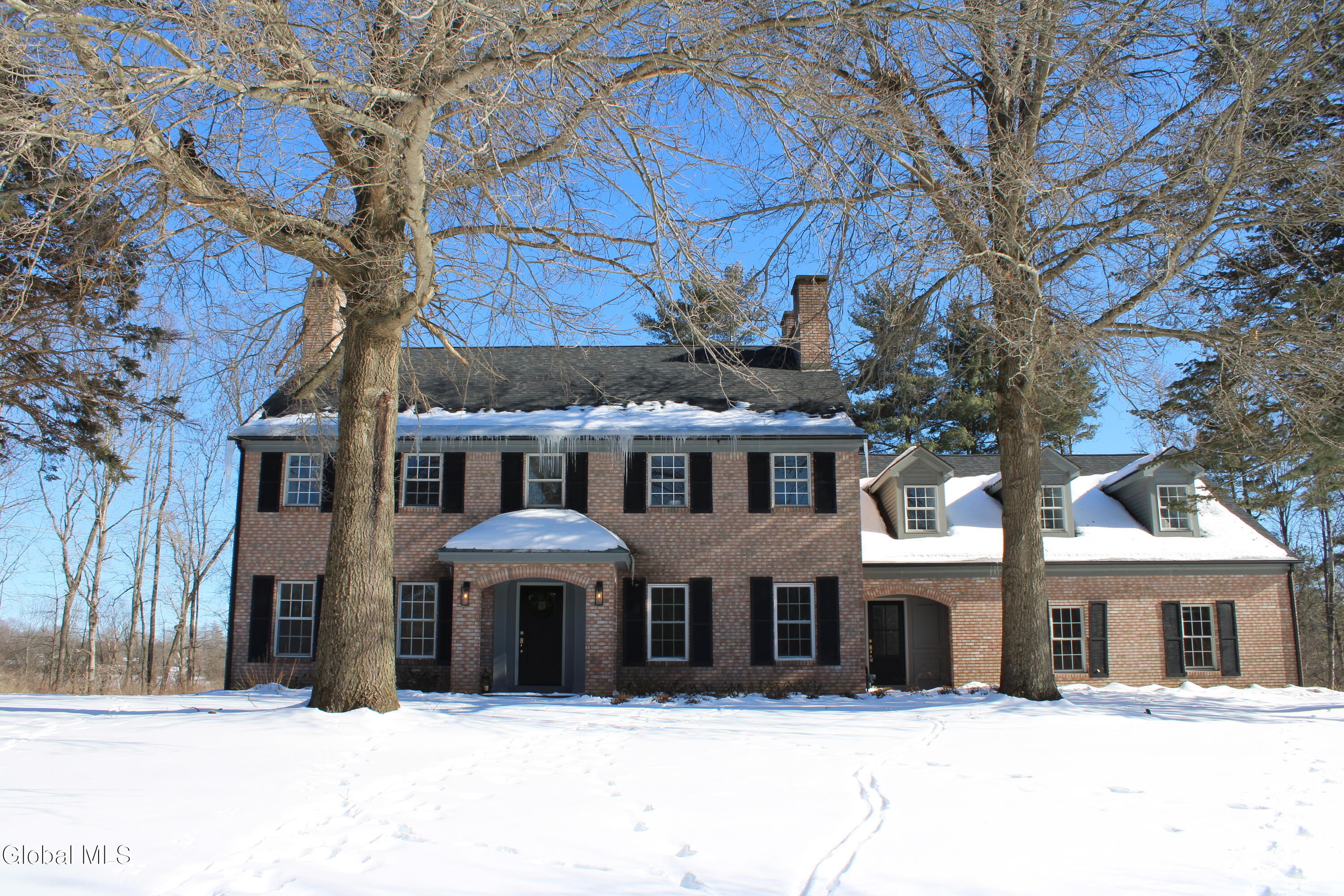 713 Riverview Road Rexford, NY 12148 - Photo 2 of 78 IMG_0513