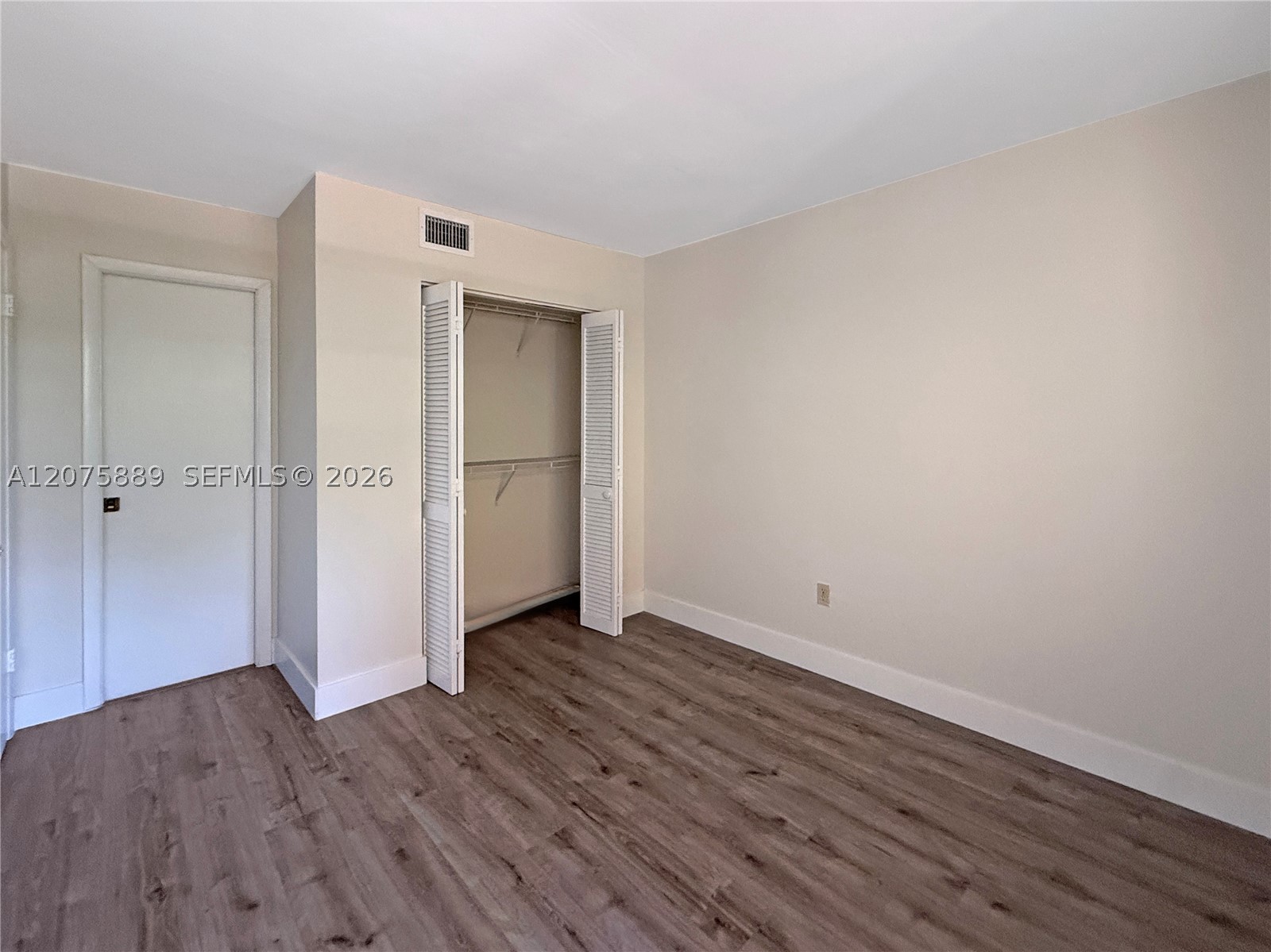 995 Southwest 84th, Unit 309 Miami, FL 33144 - Photo 10 of 27 Gallery Image 10