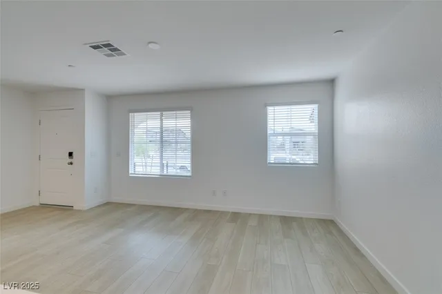 $2,400 | 945 Jigglypuff Place, Henderson, NV 89011