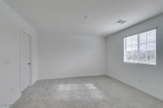 $2,400 | 945 Jigglypuff Place, Henderson, NV 89011