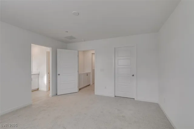 $2,400 | 945 Jigglypuff Place, Henderson, NV 89011