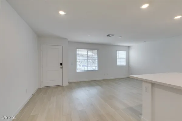 $2,450 | 945 Jigglypuff Place, Henderson, NV 89011