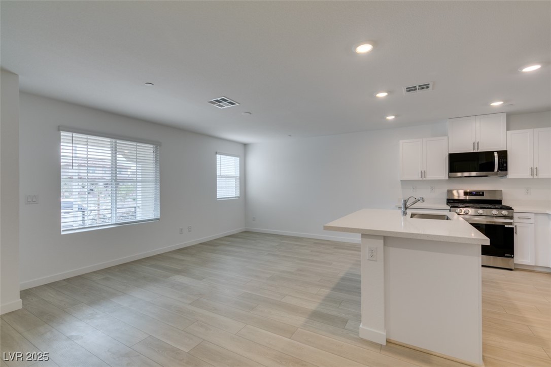 945 Jigglypuff Place Henderson, NV 89011 - Photo 9 of 38