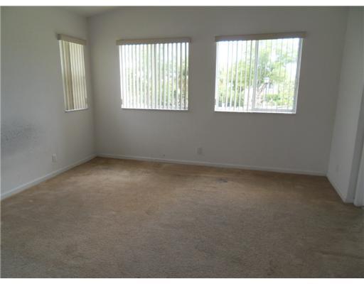 3251 Laurel Ridge Circle Riviera Beach, FL 33404 - Photo 4 of 6 Additional Photo