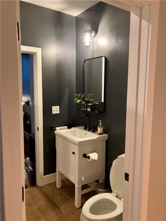 99 Allen Street, Unit 117 Woonsocket, RI 02895 - Photo 10 of 25 The bathroom is ensuite to the bedroom but has a second door allowing access for guests from the hallway.