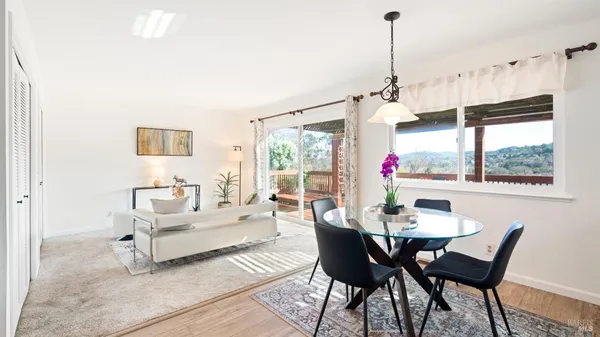 $1,200,000 | 28 Monroe Court, Novato, CA 94947