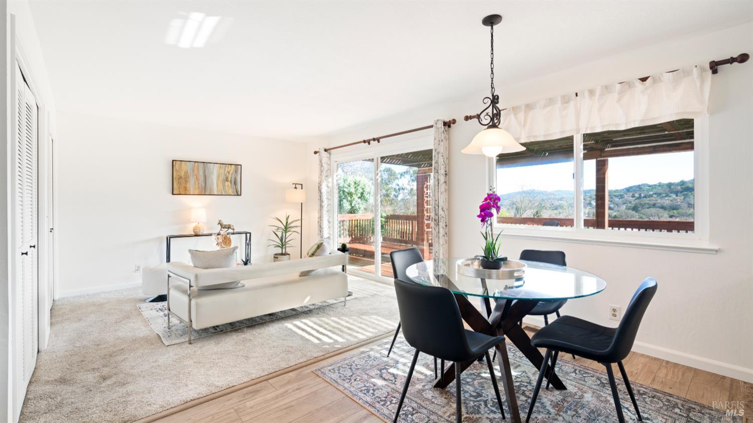 28 Monroe Court Novato, CA 94947 - Photo 12 of 45