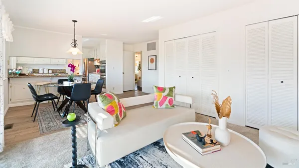 $1,200,000 | 28 Monroe Court, Novato, CA 94947