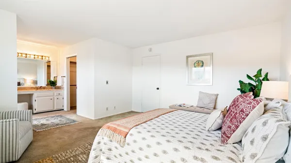 $1,200,000 | 28 Monroe Court, Novato, CA 94947