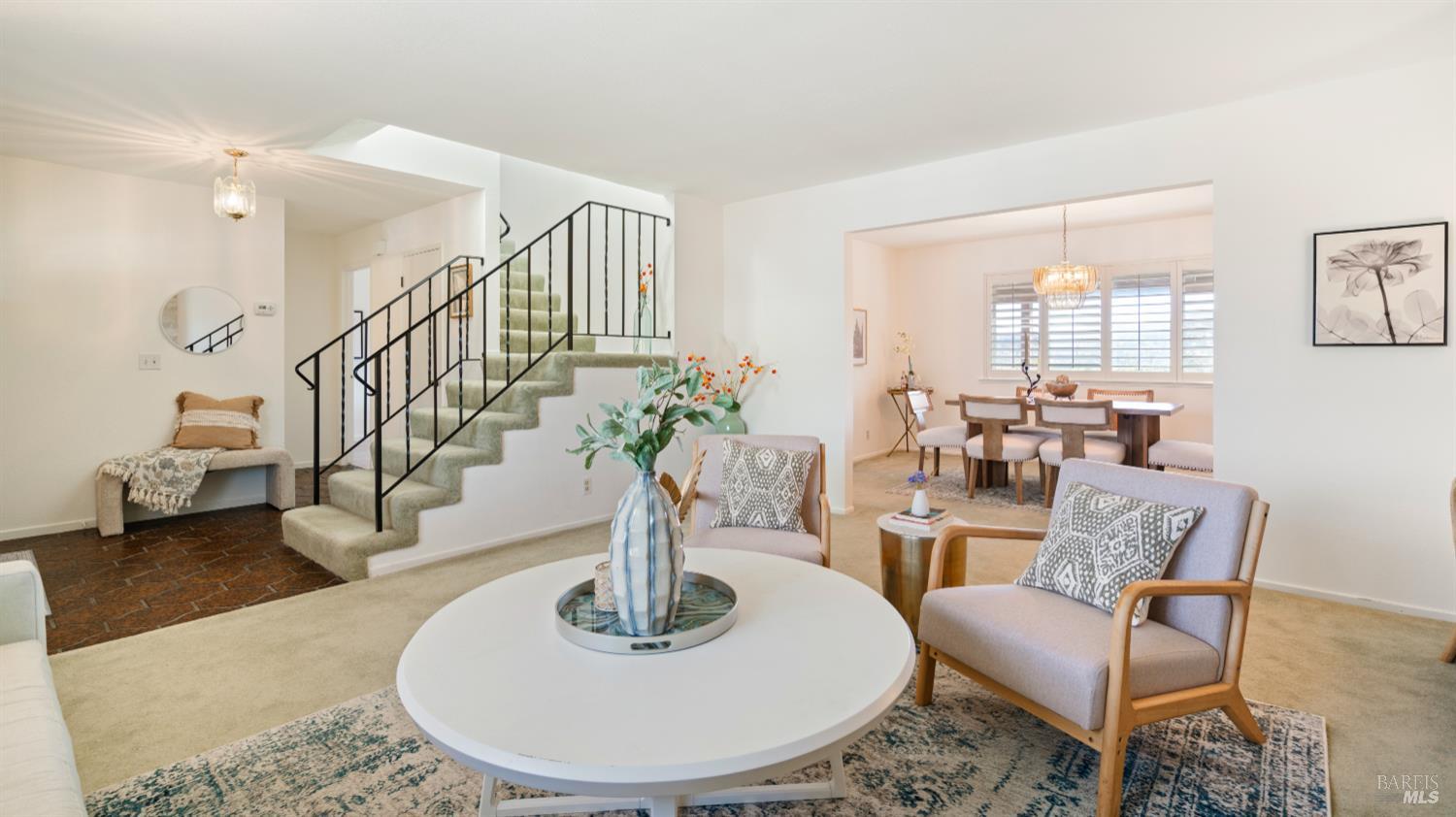 28 Monroe Court Novato, CA 94947 - Photo 2 of 45