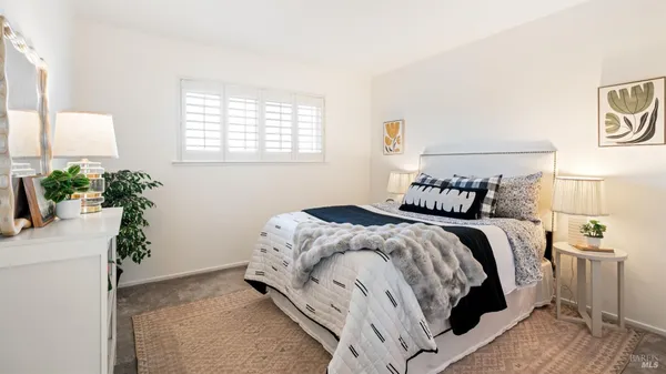 $1,200,000 | 28 Monroe Court, Novato, CA 94947