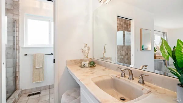 $1,200,000 | 28 Monroe Court, Novato, CA 94947