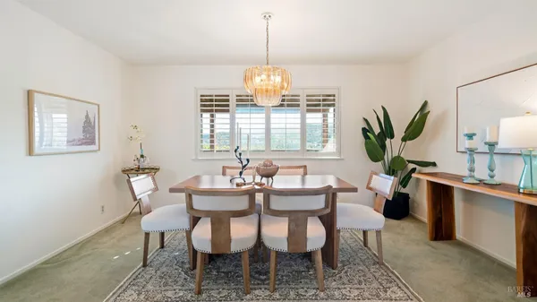 $1,200,000 | 28 Monroe Court, Novato, CA 94947