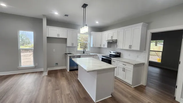 $490,000 | 2651 Beaumont Avenue, Liberty, TX 77575