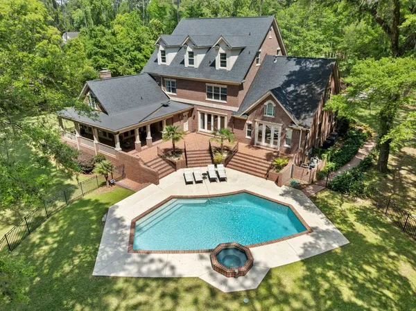 $2,590,000 | 283 Rosehill Drive East, Tallahassee, FL 32312