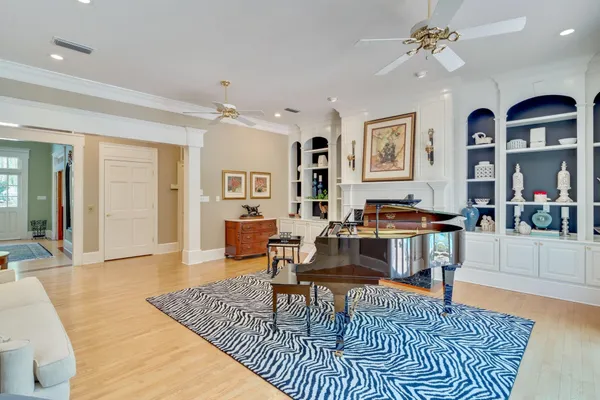 $2,590,000 | 283 Rosehill Drive East, Tallahassee, FL 32312