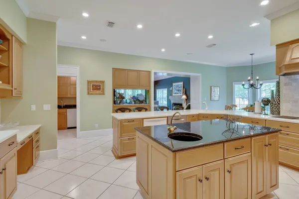 $2,590,000 | 283 Rosehill Drive East, Tallahassee, FL 32312