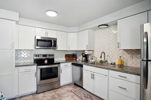 $425,000 | 19 West 29th Avenue, Spokane, WA 99203