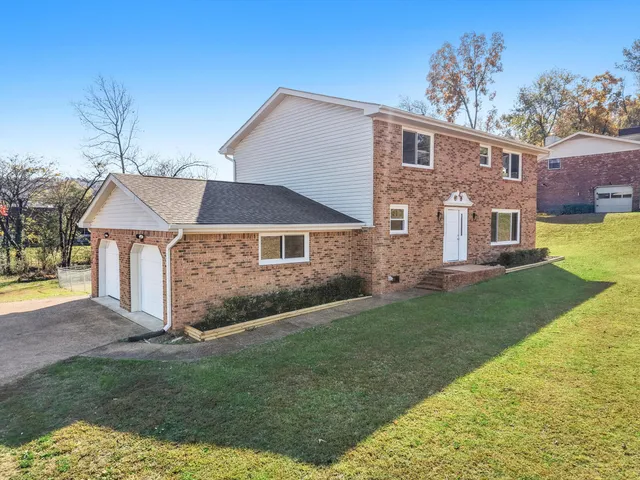 $400,000 | 4920 Pine Circle, Ooltewah, TN 37363