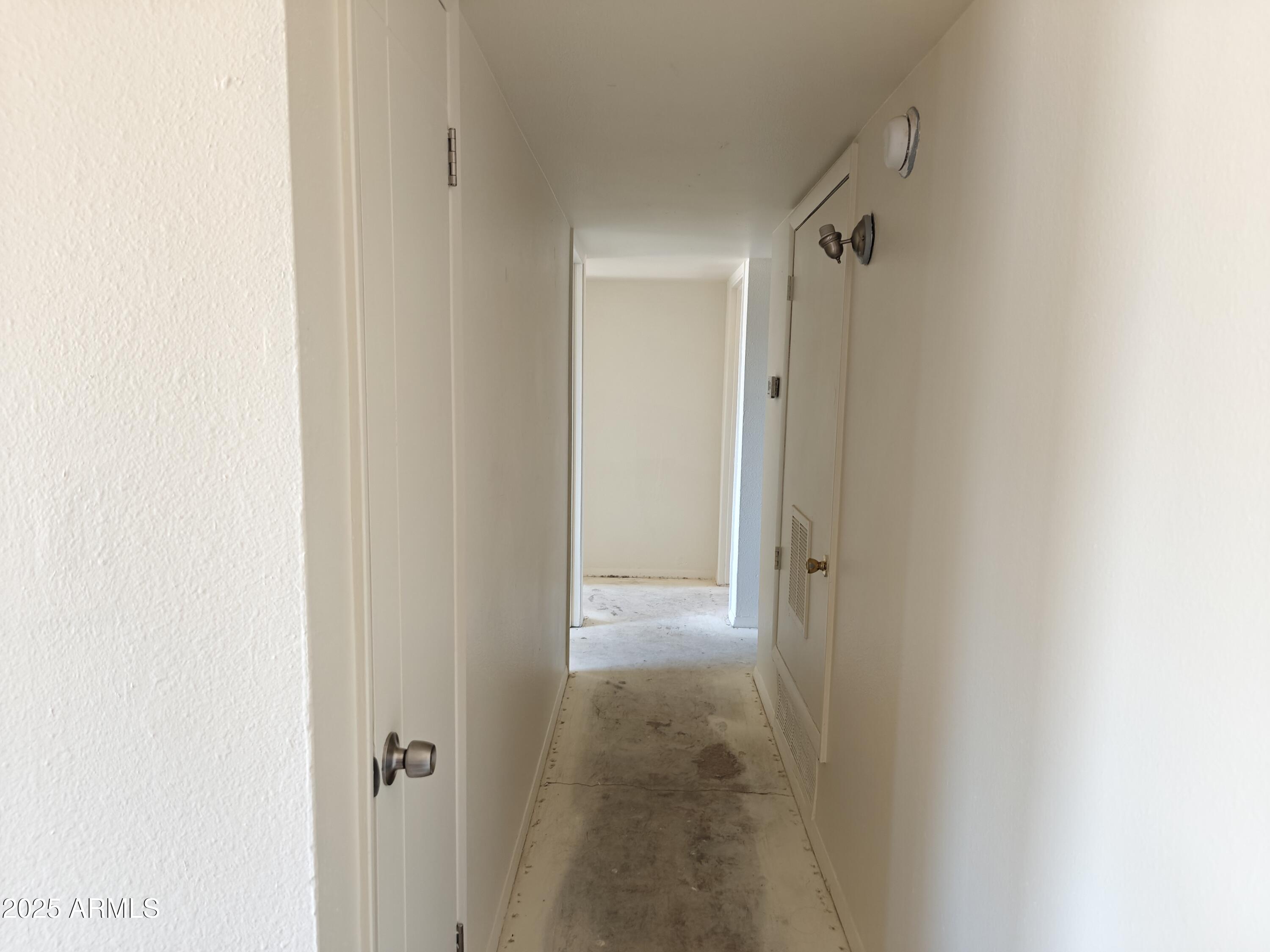 6226 West Coronado Road Phoenix, AZ 85035 - Photo 13 of 15 IMG20250422101627