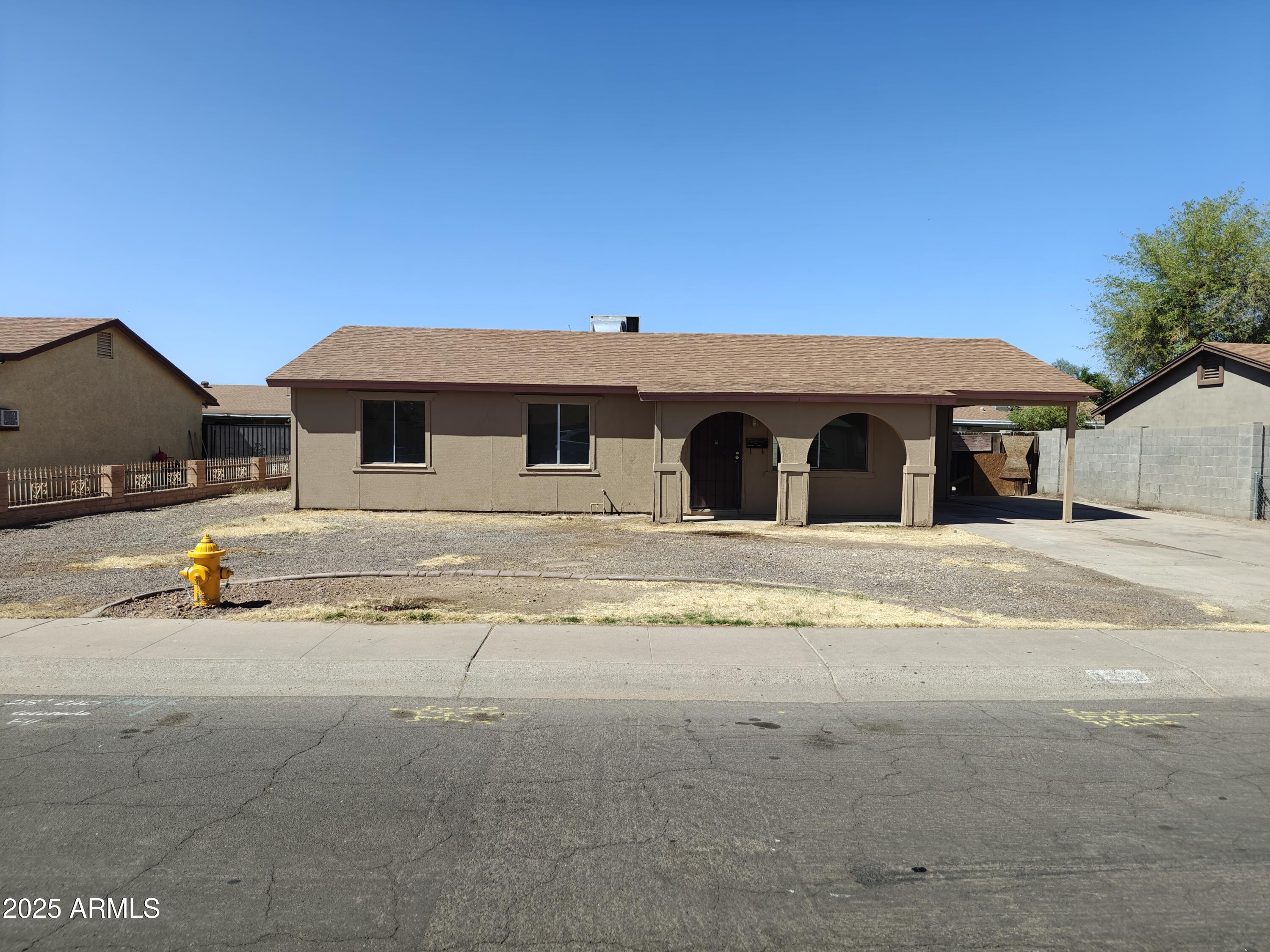 6226 West Coronado Road Phoenix, AZ 85035 - Photo 2 of 15 1000010421