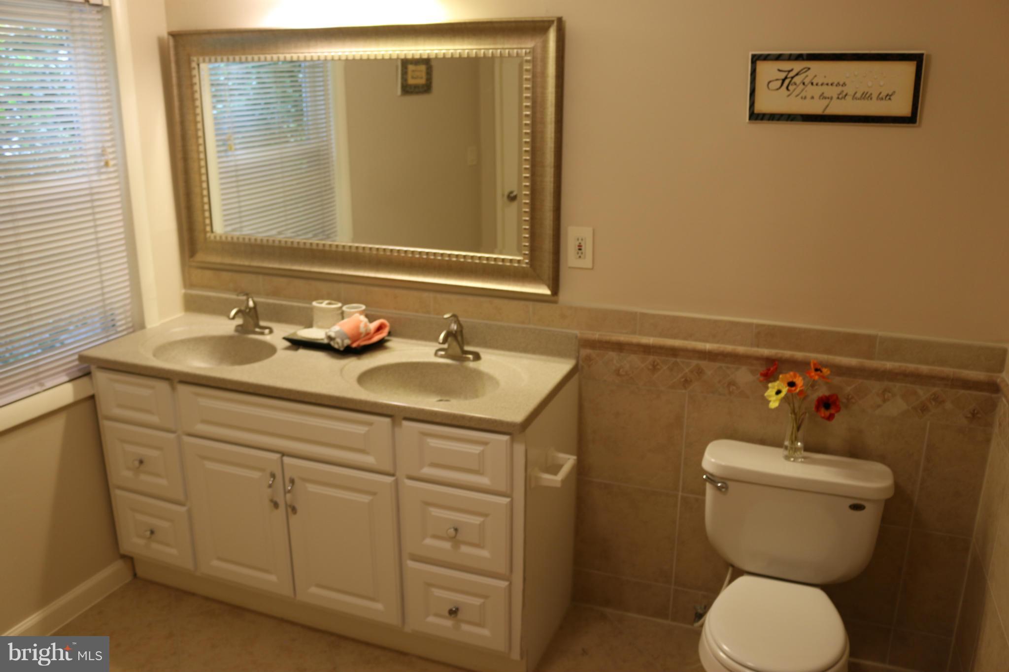 1915 Ware Road Falls Church, VA 22043 - Photo 13 of 30 Bath (Master)