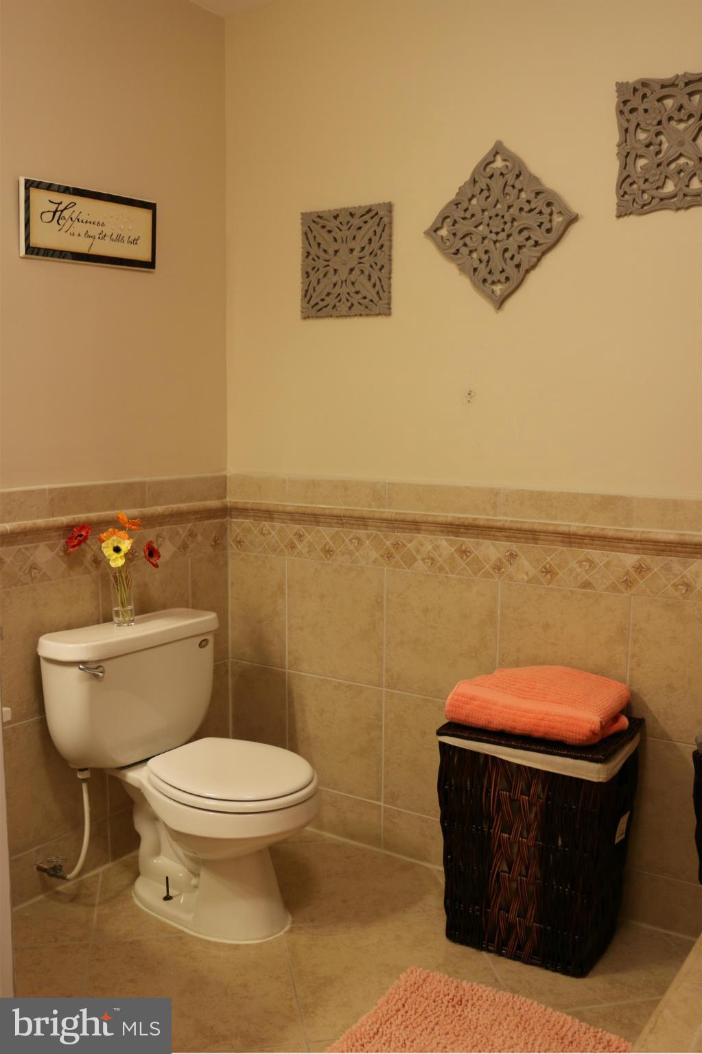 1915 Ware Road Falls Church, VA 22043 - Photo 14 of 30 Bath (Master)