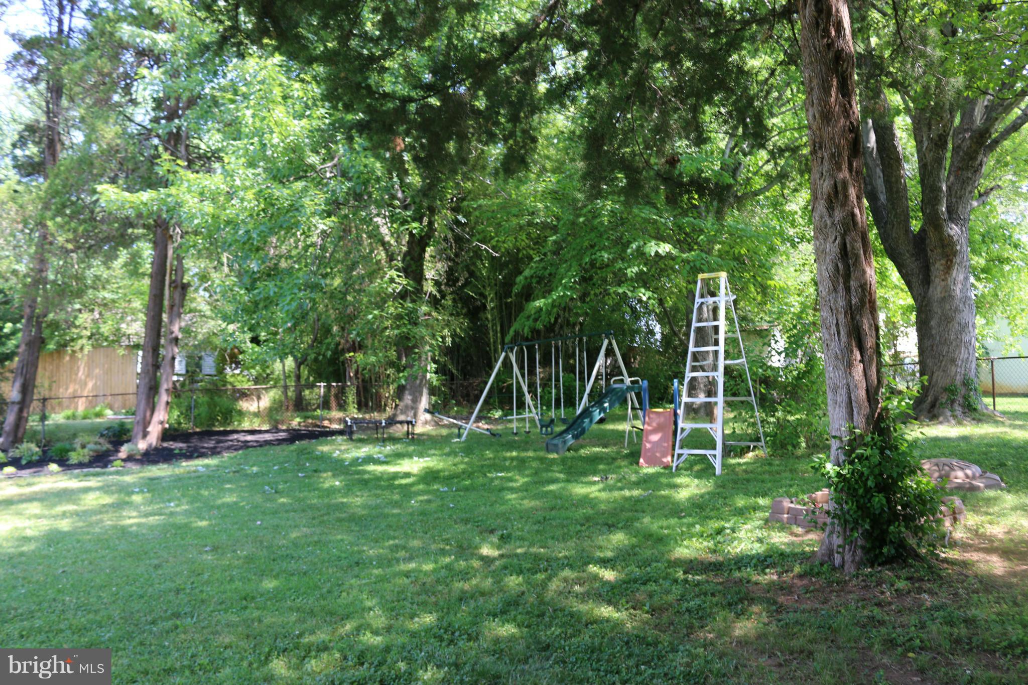 1915 Ware Road Falls Church, VA 22043 - Photo 24 of 30 Exterior (Rear)