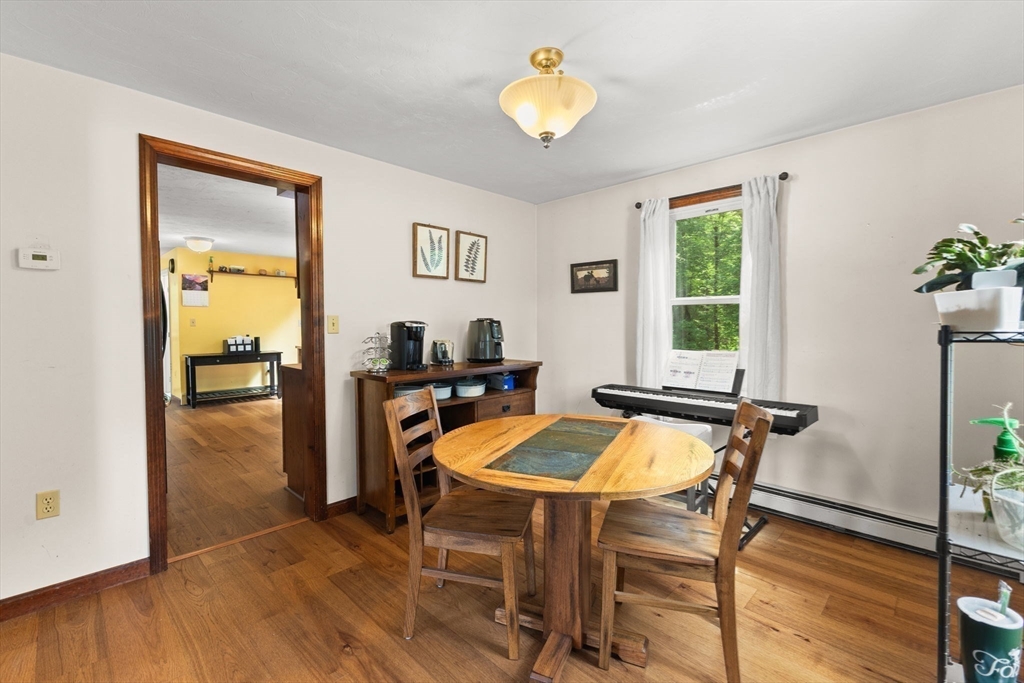 71 Pondview Circle Taunton, MA 02780 - Photo 16 of 33