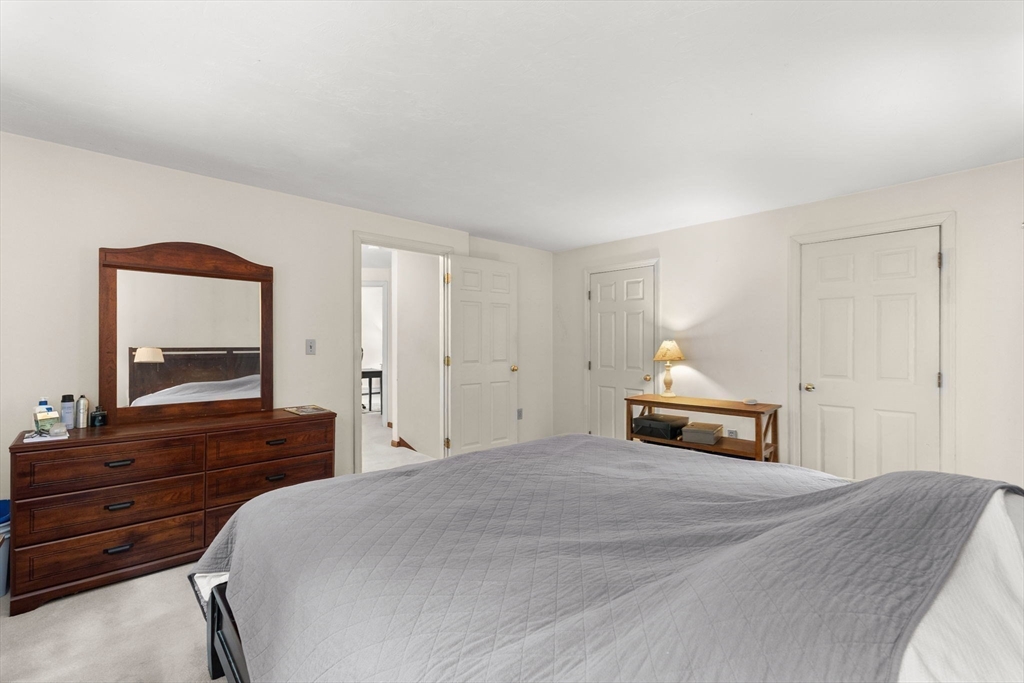 71 Pondview Circle Taunton, MA 02780 - Photo 20 of 33