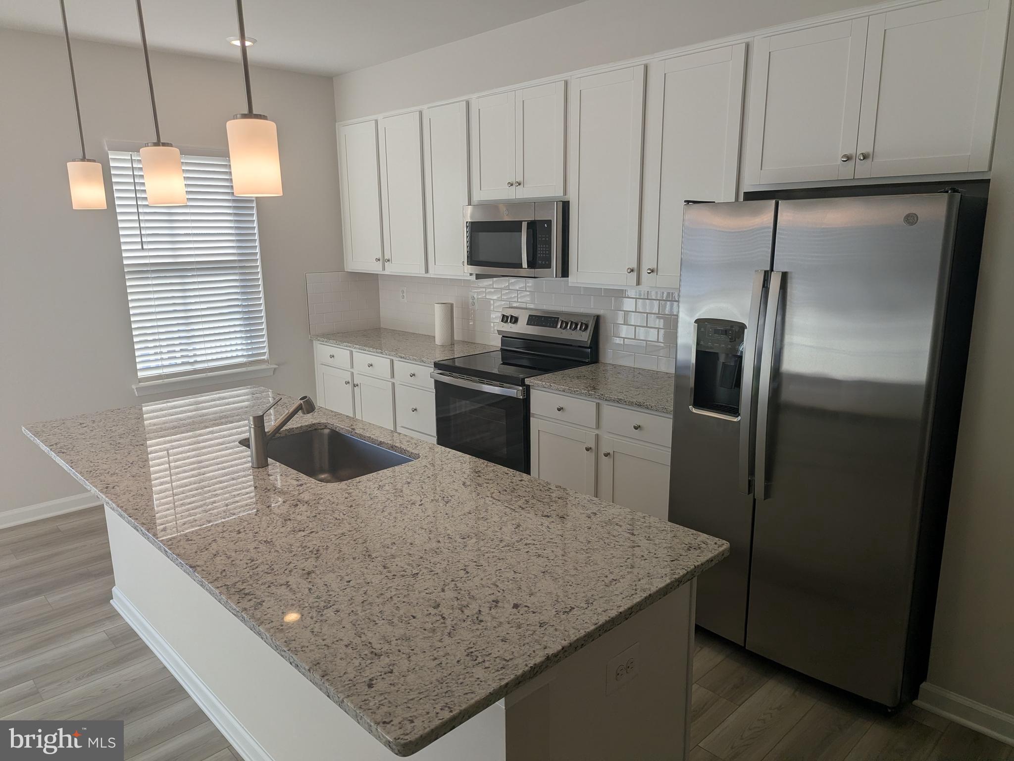 212 Swan Fld Avenue Ranson, WV 25438 - Photo 12 of 32