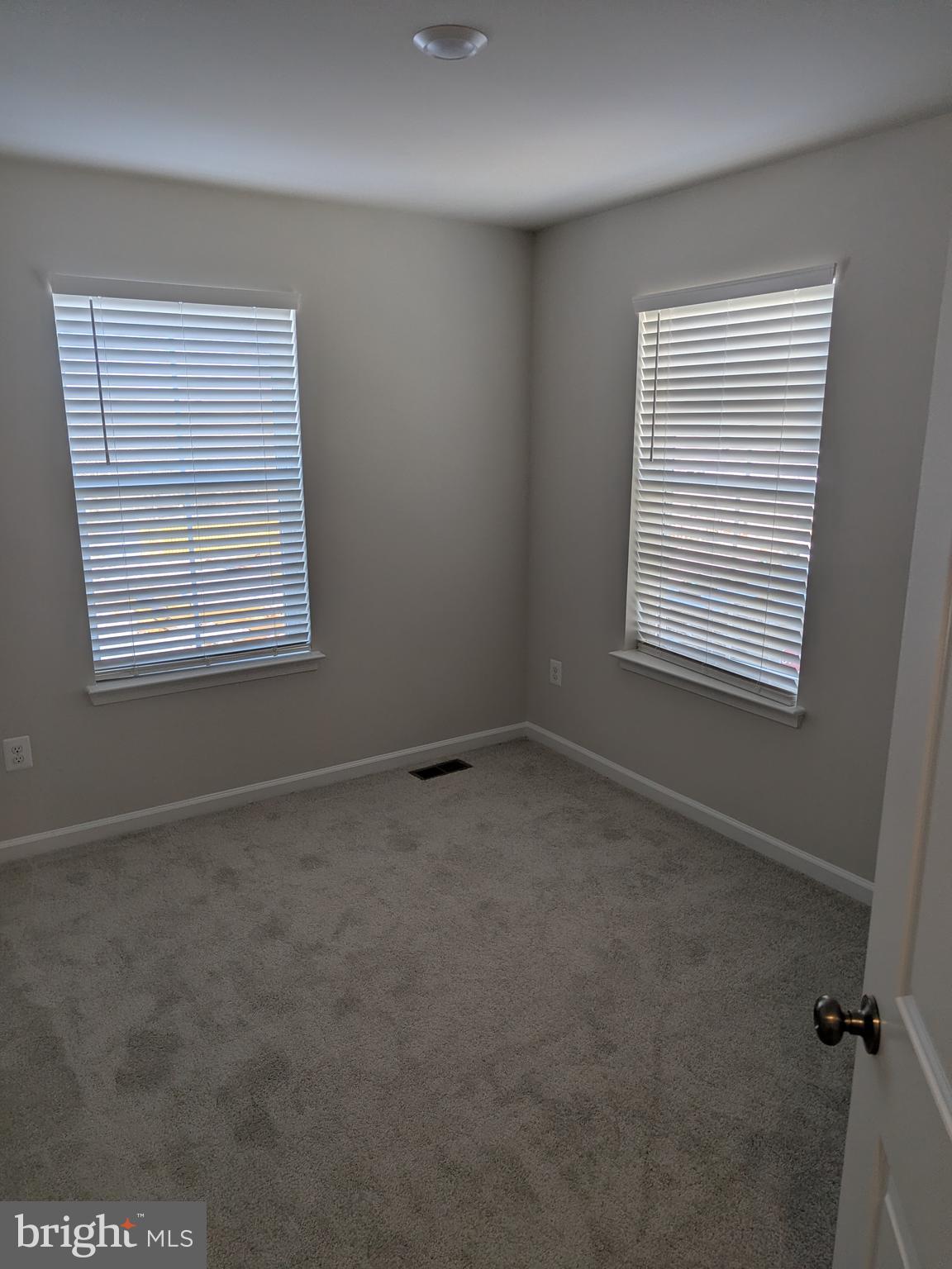 212 Swan Fld Avenue Ranson, WV 25438 - Photo 28 of 32