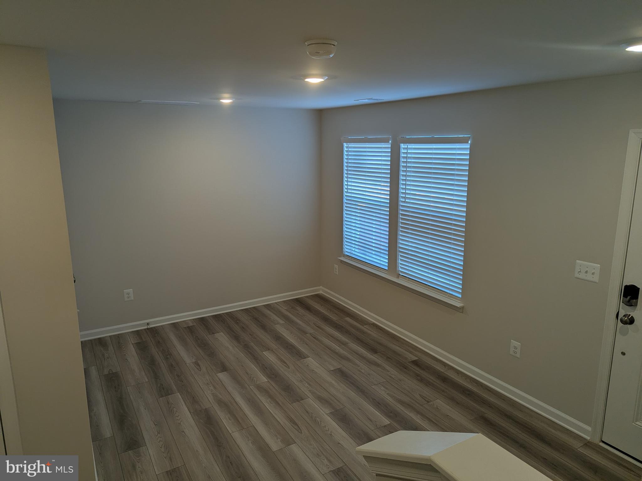 212 Swan Fld Avenue Ranson, WV 25438 - Photo 5 of 32