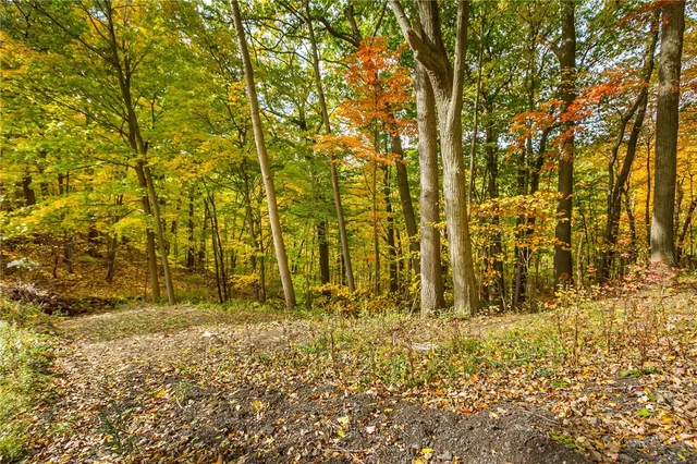 $1,750,000 | 70 Avalon Trail, Penfield, NY 14580