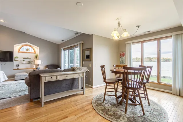 $1,750,000 | 70 Avalon Trail, Penfield, NY 14580