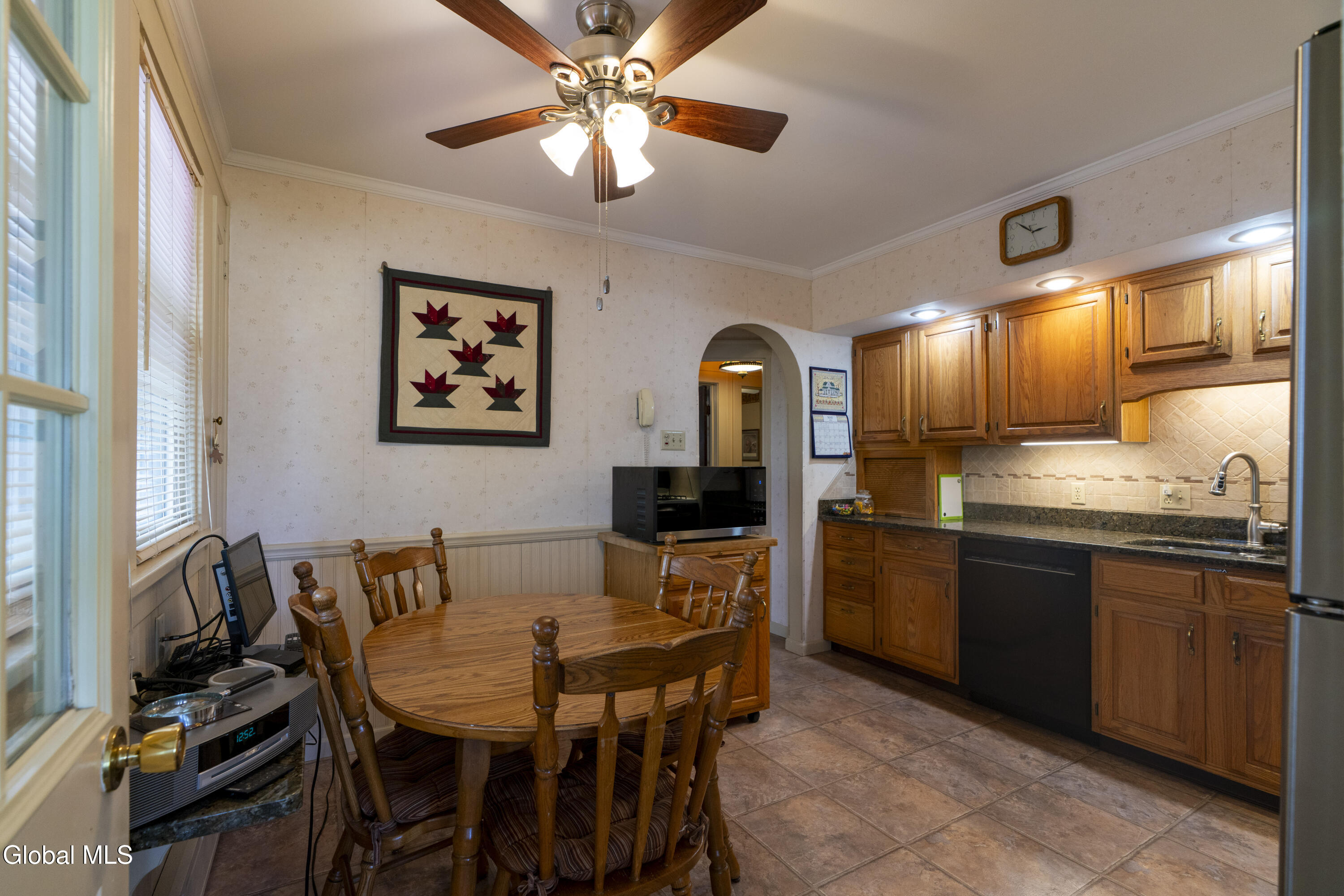 310 Princetown Road Rotterdam, NY 12306 - Photo 17 of 36 310 Princeton-11