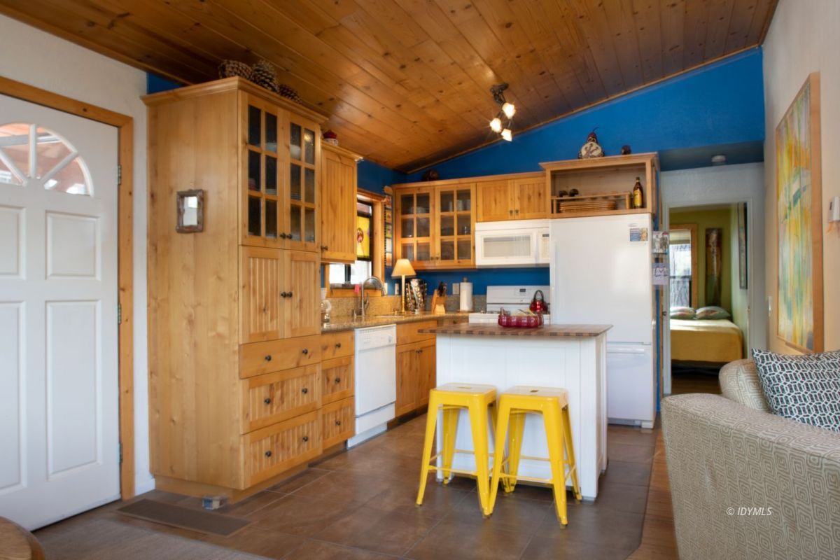 52790 Idyllmont Road Idyllwild, CA 92549 - Photo 19 of 65 Untitled