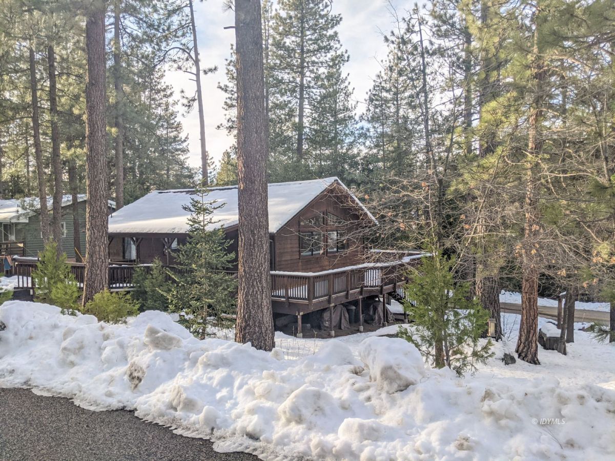 52790 Idyllmont Road Idyllwild, CA 92549 - Photo 6 of 65 Untitled