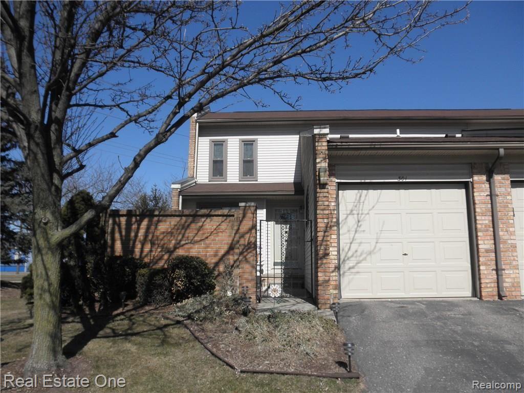 301 Willow Grove Lane, Unit 98 Rochester, MI 48307 - Photo 1 of 38