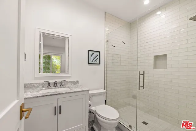 $2,799,000 | 5235 Sylmar Avenue, Sherman Oaks, CA 91401