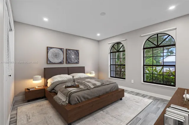 $924,900 | 4490 Southwest 105th Avenue, Davie, FL 33328