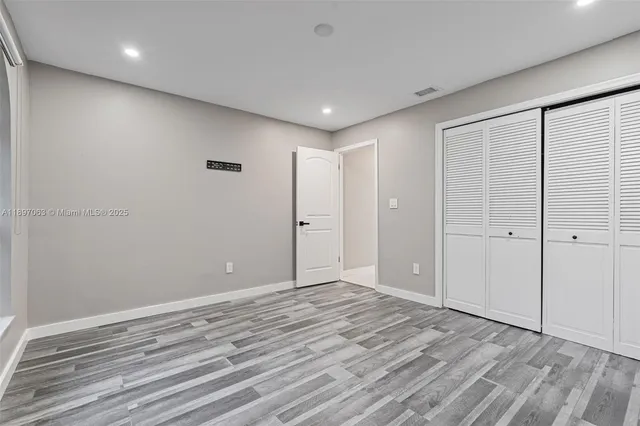 $924,900 | 4490 Southwest 105th Avenue, Davie, FL 33328