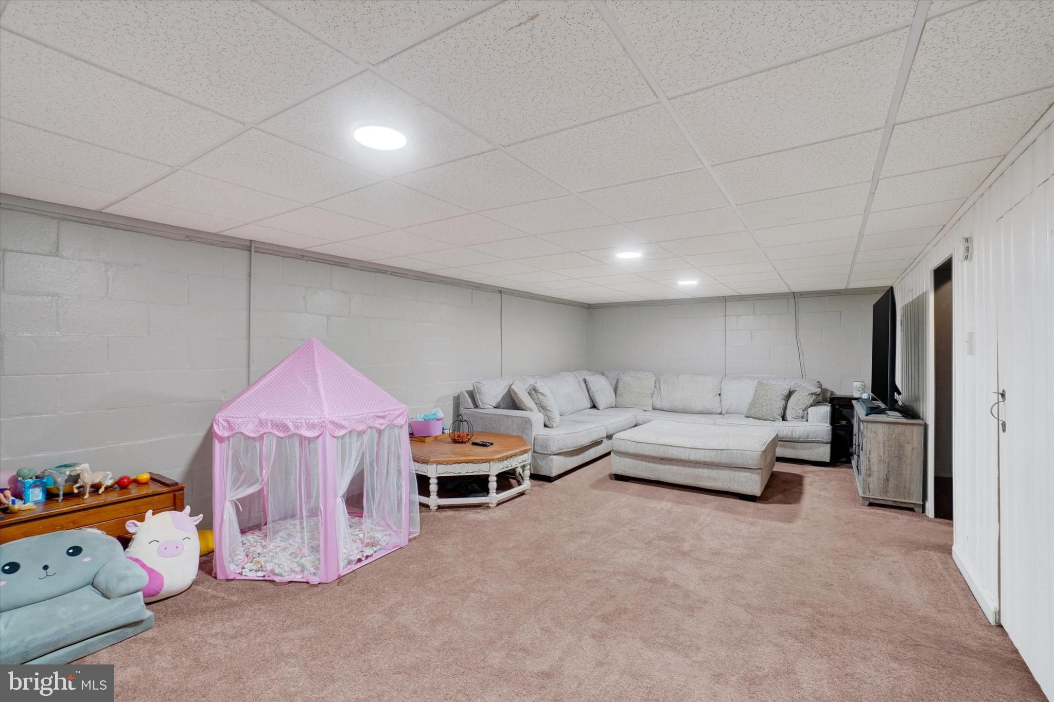 2006 Orange Street York, PA 17404 - Photo 20 of 28