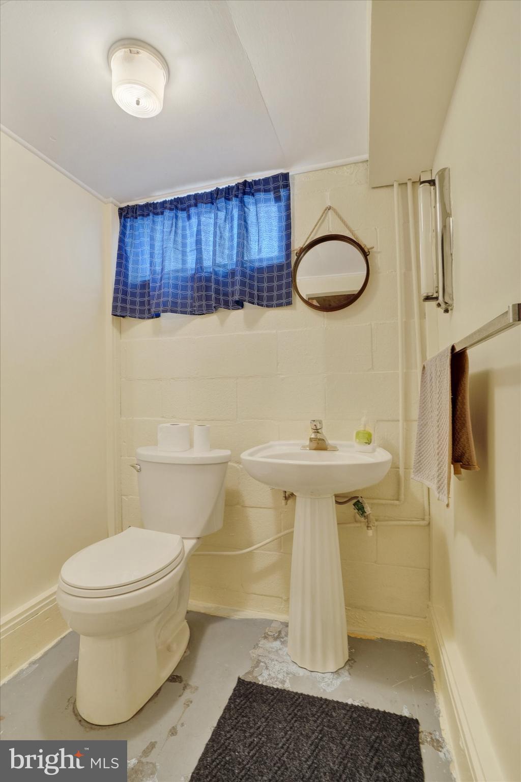 2006 Orange Street York, PA 17404 - Photo 23 of 28