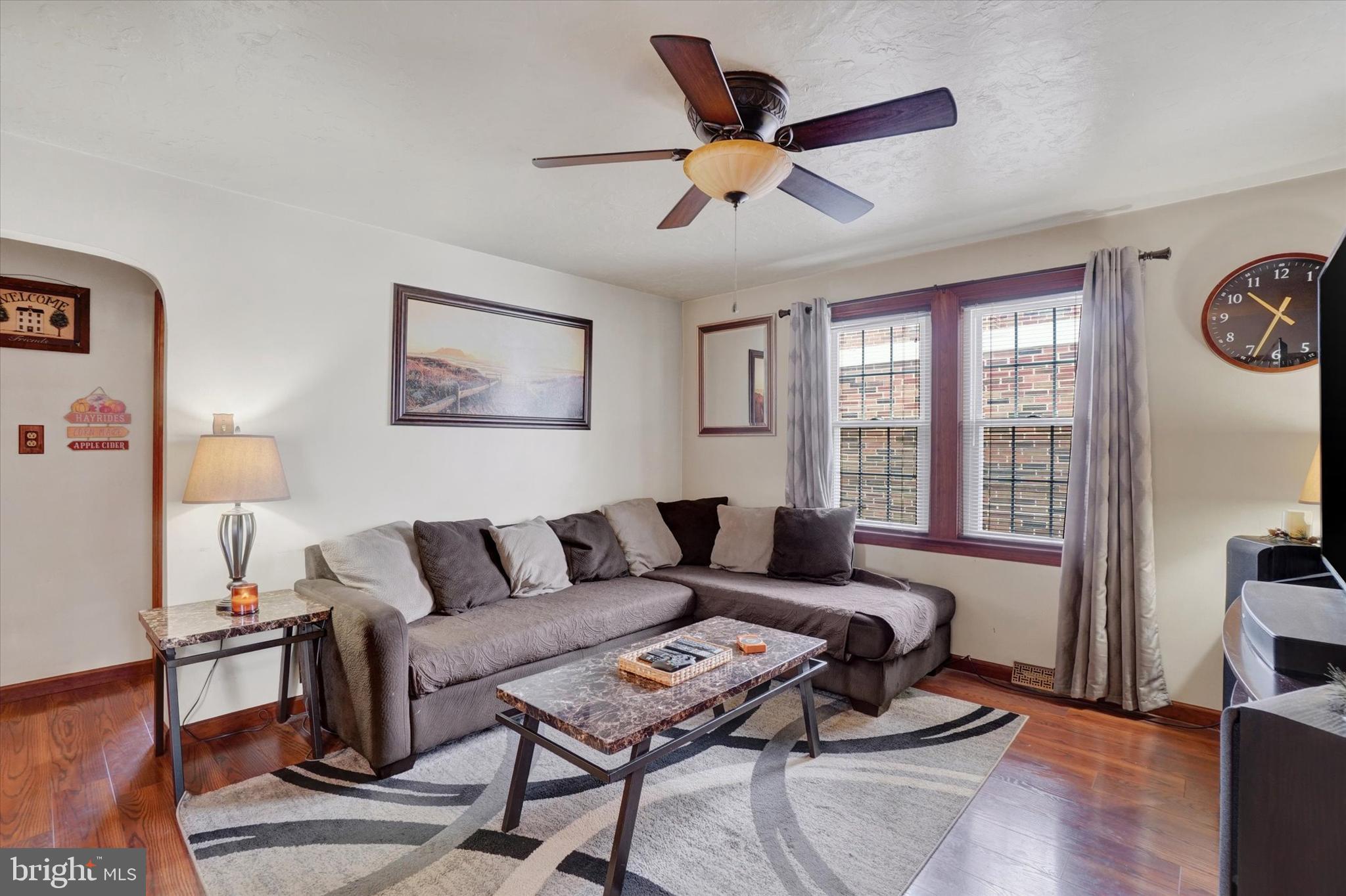 2006 Orange Street York, PA 17404 - Photo 4 of 28