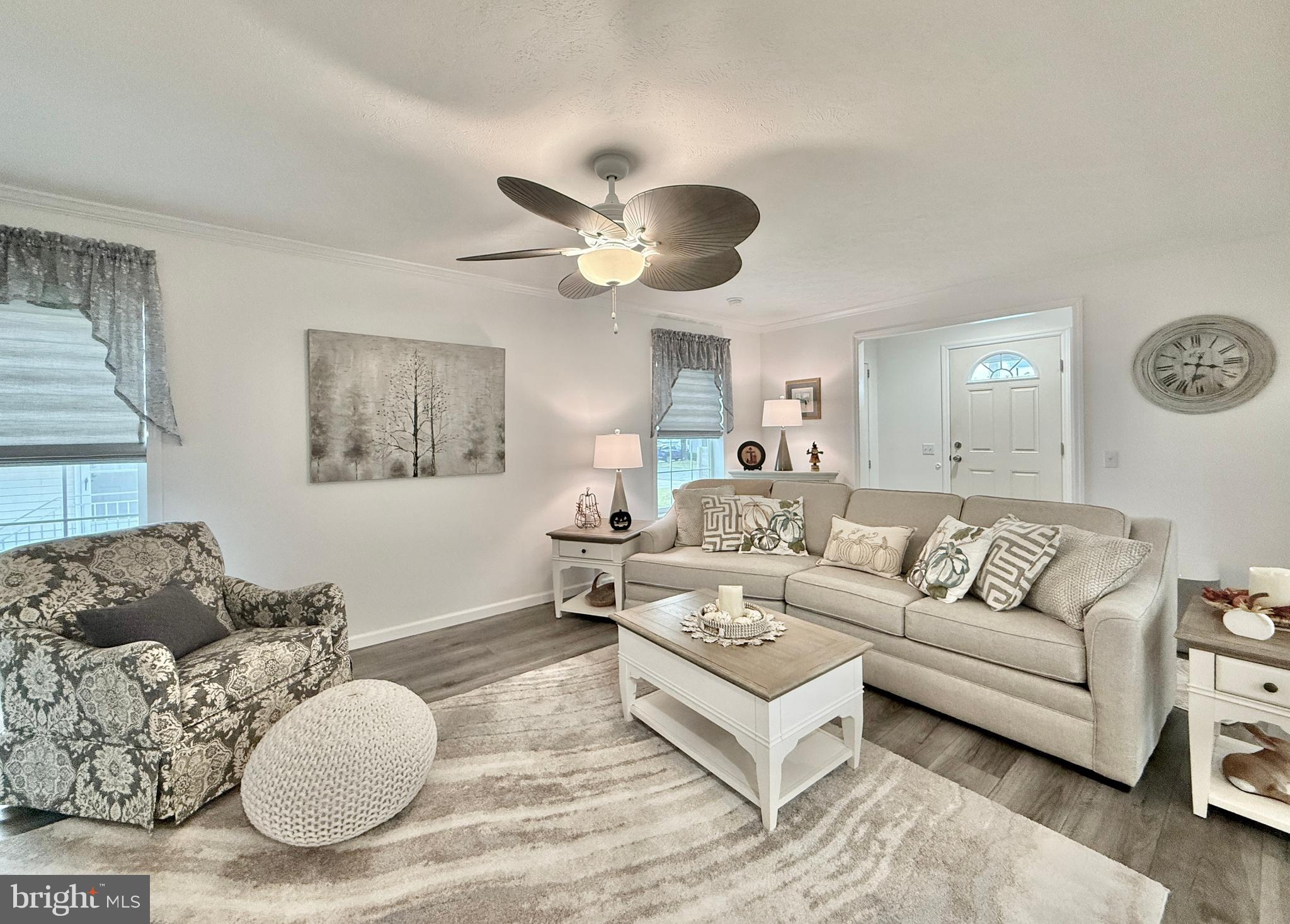 768 East Garden Road, Unit 7 Vineland, NJ 08360 - Photo 13 of 37 a living room with furniture and a wooden floor