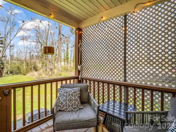 $315,000 | 22 Macks Way, Hendersonville, NC 28739