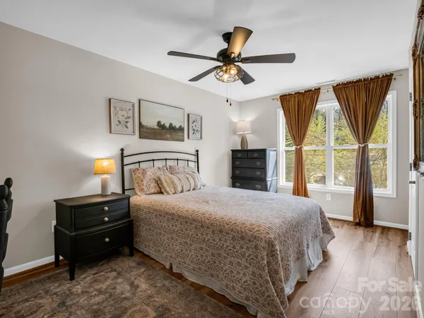 $315,000 | 22 Macks Way, Hendersonville, NC 28739